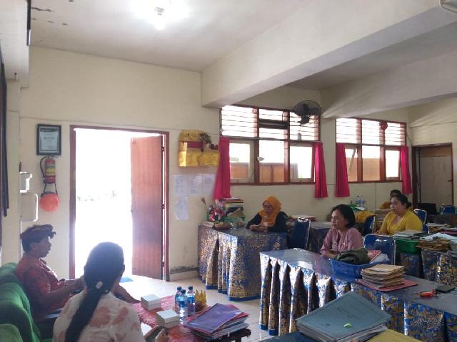 <center>Kegiatan Penilaian Kinerja Kepala Sekolah Tahun 2023</center> video